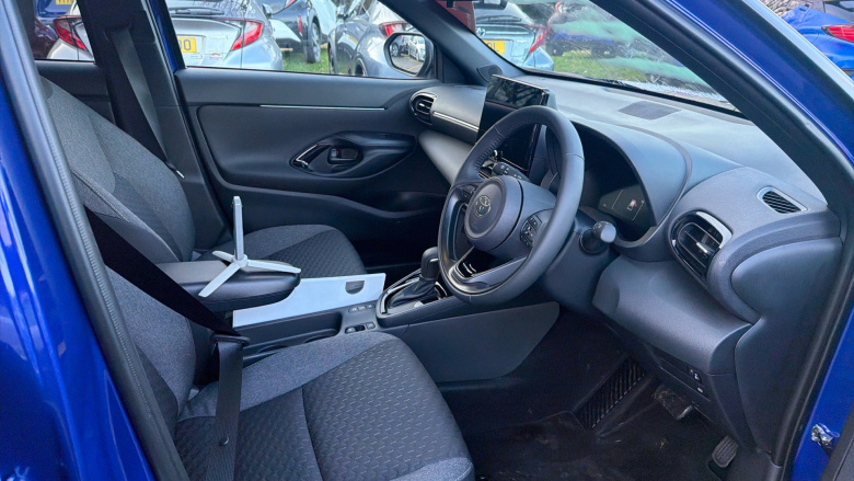 Toyota Yaris Cross 1.5 Hybrid Design 5dr CVT Hybrid Estate